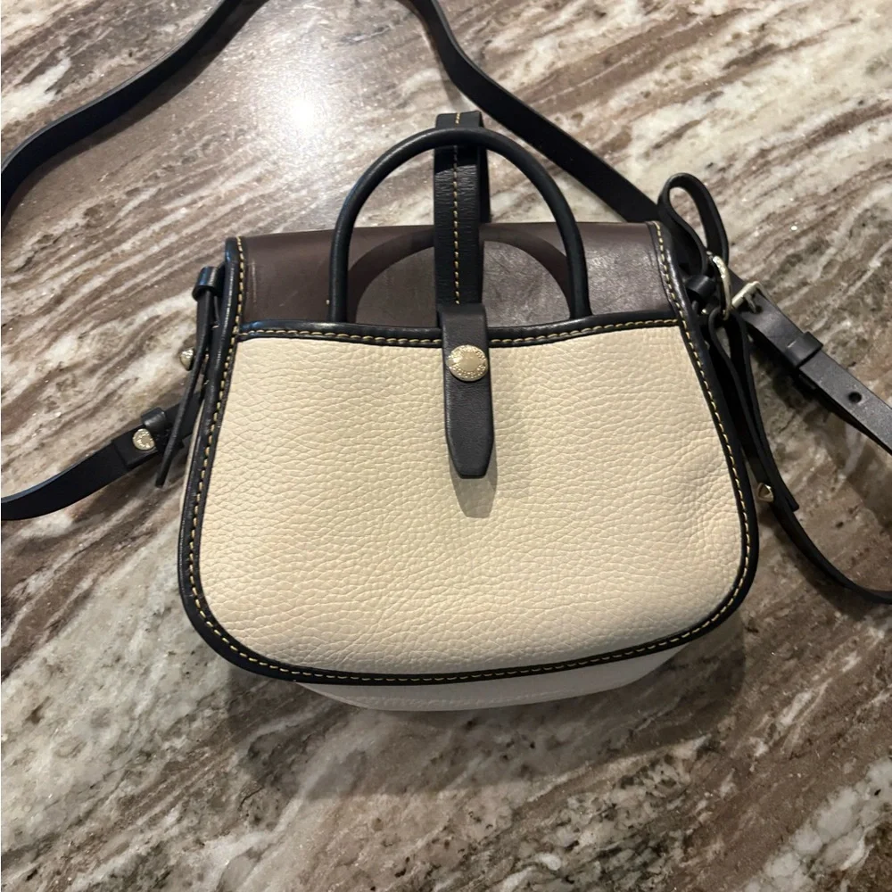 Dooney & Bourke Black and Cream Leather Crossbody Bag - Picture 9 of 9